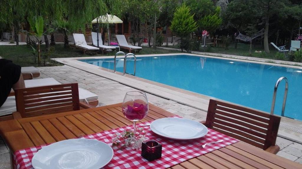 Sedir Palas Hotel Чирали Екстериор снимка